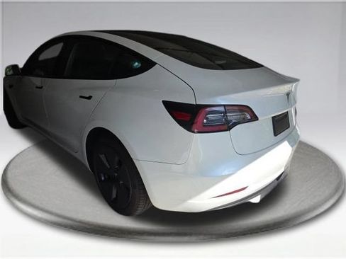 Used 2023 Tesla Model 3 Standard Range RWD image 8