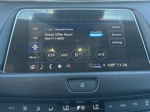 Used 2023 Cadillac XT4 Premium Luxury image 23