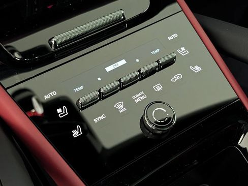 New 2026 Porsche Cayenne GTS AWD/4WD image 34