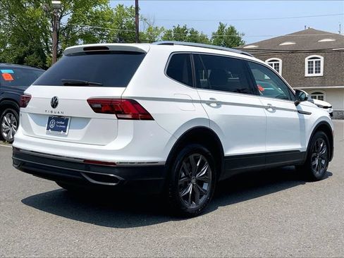 Used 2023 Volkswagen Tiguan SE FWD image 7
