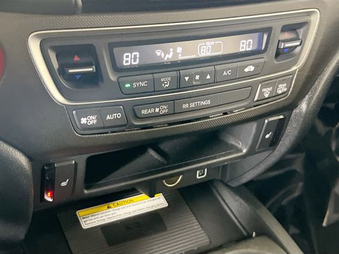 Used 2022 Honda Passport TrailSport image 16