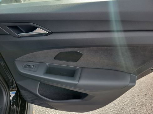 New 2026 Volkswagen GTI SE image 11