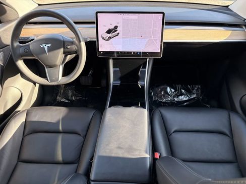 Used 2020 Tesla Model Y Long Range AWD/4WD image 5