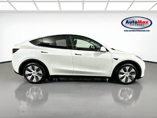 Used 2023 Tesla Model Y Long Range AWD/4WD image 5