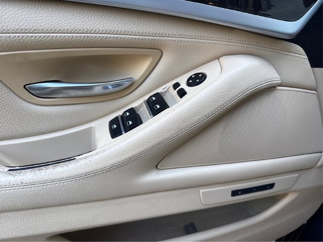 Used 2014 BMW 535i xDrive Sedan AWD/4WD image 21