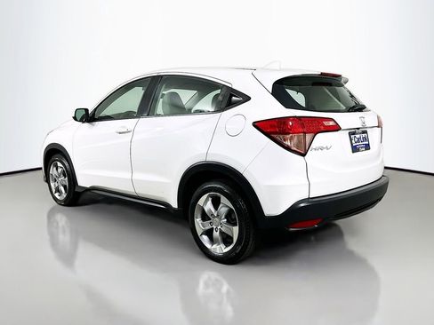 Used 2018 Honda HR-V LX image 5