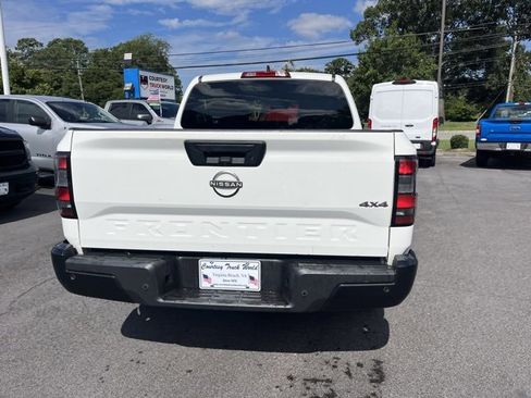 Used 2022 Nissan Frontier S w/ Technology Package image 9