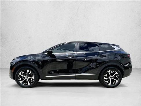 Used 2024 Kia Sportage EX FWD image 6