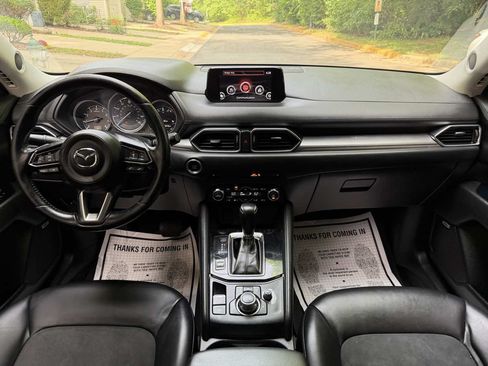 Used 2018 MAZDA CX-5 Touring w/ Preferred Equipment Package AWD/4WD image 13