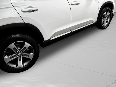 Used 2023 Honda Pilot EX-L image 43