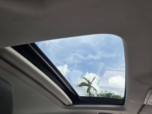 Certified 2025 Honda Accord SE image 17