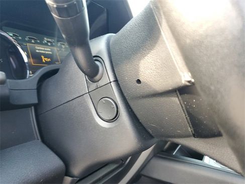 Used 2018 Ford Expedition Max XLT w/ Equipment Group 202A image 18