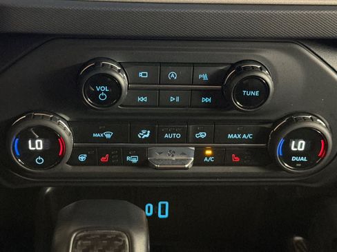 Used 2023 Ford Bronco Raptor AWD/4WD image 21