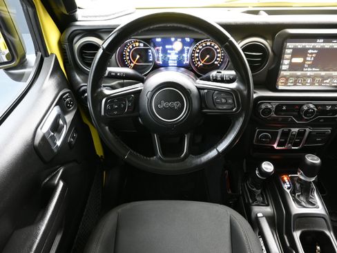 Used 2022 Jeep Wrangler Unlimited Sport AWD/4WD image 26