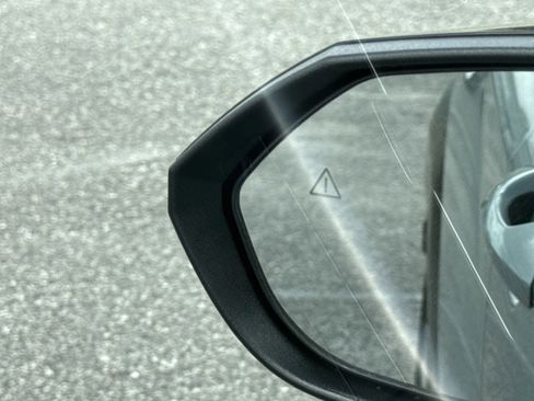 New 2026 Hyundai Kona SEL Premium FWD image 16