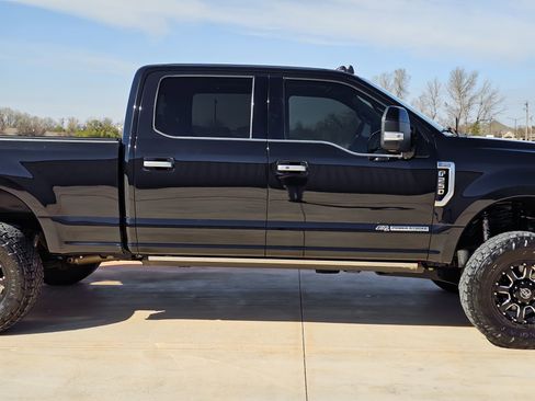 Used 2019 Ford F250 Limited image 7