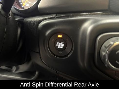 Used 2021 Jeep Wrangler Unlimited Sport AWD/4WD image 23