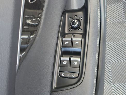 Used 2025 Audi Q7 3.0T Premium Plus AWD/4WD image 22