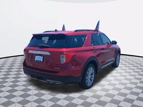 Used 2023 Ford Explorer XLT w/ Equipment Group 202A AWD/4WD image 7