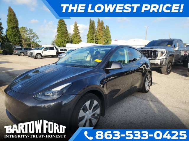 Used 2024 Tesla Model Y 2WD image 1