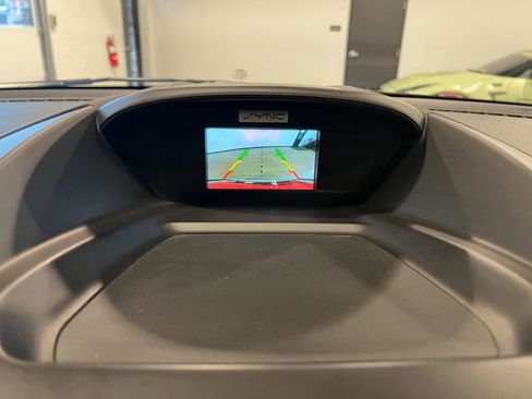 Used 2017 Ford Escape SE AWD/4WD image 18