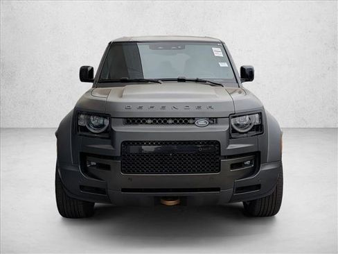 New 2025 Land Rover Defender 110 image 5