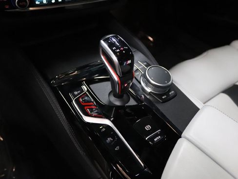 Used 2022 BMW M5 w/ Executive Package image 31