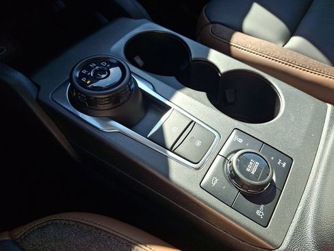 Used 2025 Ford Bronco Sport Outer Banks w/ Sasquatch Outer Banks Package image 14