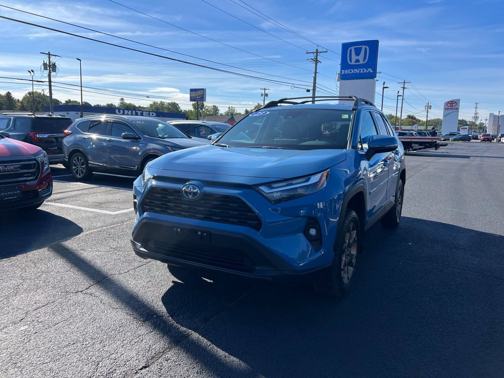 Used 2023 Toyota RAV4 AWD Hybrid image 1