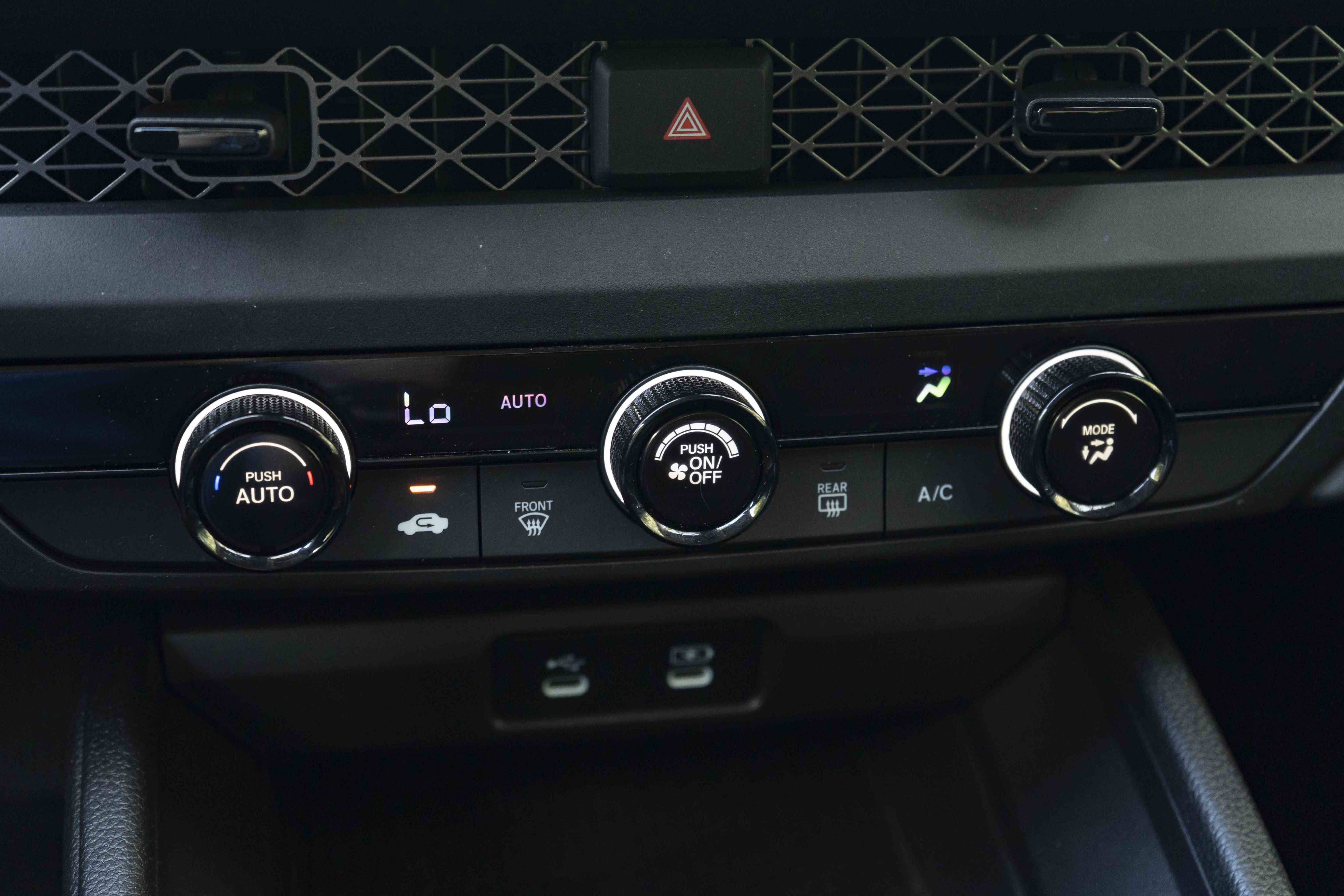 Certified 2025 Honda Accord LX image 33