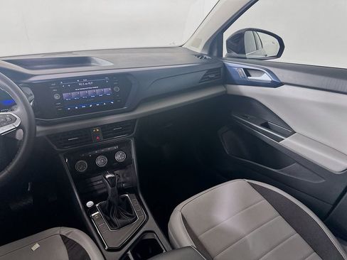 Used 2023 Volkswagen Taos SE image 22