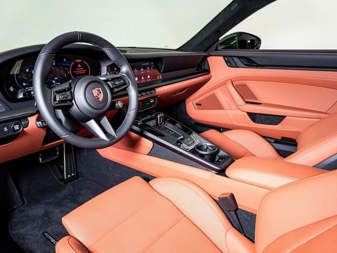 New 2026 Porsche 911 Carrera image 4