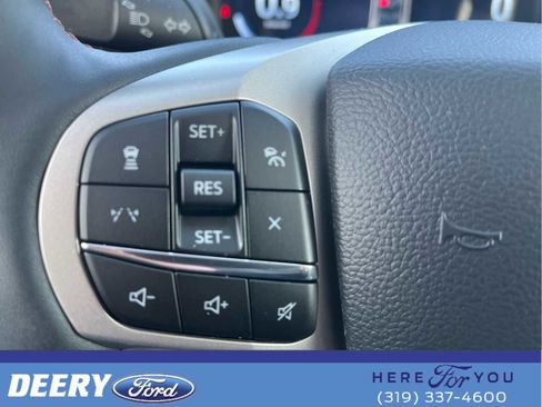 New 2026 Ford Explorer Active w/ Active Comfort Package image 32