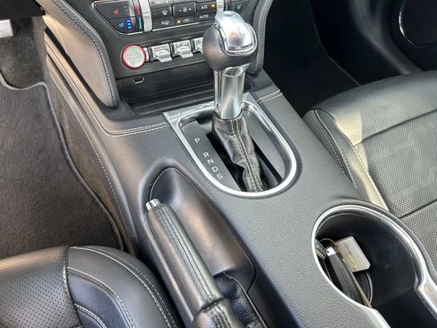 Used 2019 Ford Mustang GT Premium w/ Equipment Group 401A RWD image 25