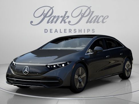 Used 2023 Mercedes-Benz EQS 450+ Sedan image 40