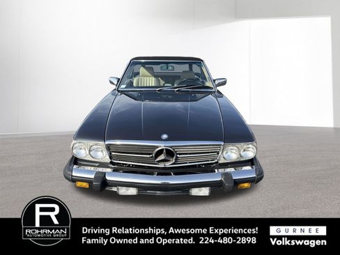 Used 1988 Mercedes-Benz 560 SL image 3
