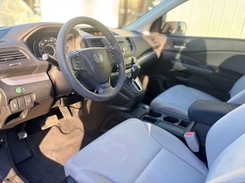 Used 2015 Honda CR-V LX image 9