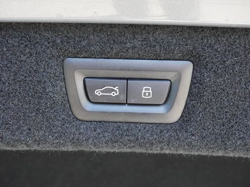 Used 2025 BMW M850i xDrive image 26