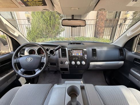Used 2011 Toyota Tundra 4x4 Double Cab w/ Tow Pkg image 16