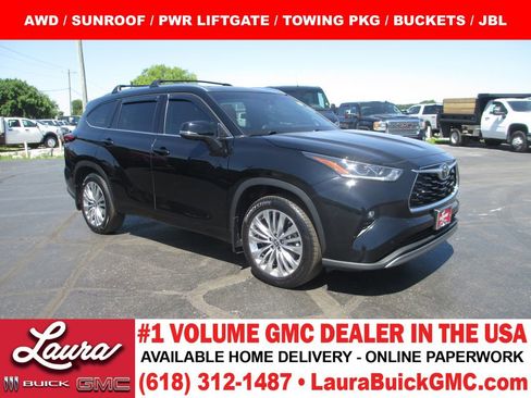 Used 2023 Toyota Highlander Platinum AWD/4WD image 1