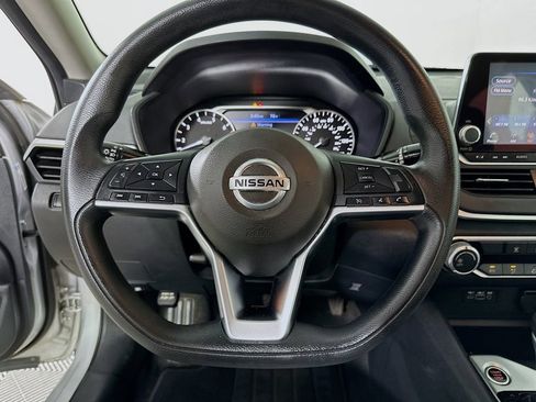 Used 2020 Nissan Altima 2.5 S FWD image 18