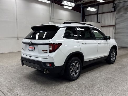 Used 2022 Honda Passport TrailSport image 24