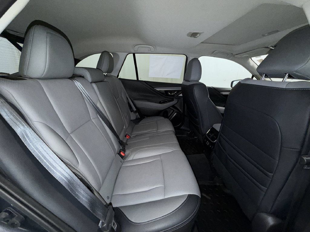 Used 2024 Subaru Outback Limited AWD/4WD image 16