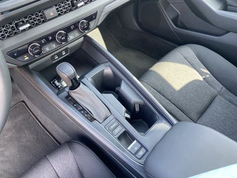 Used 2024 Honda Accord EX image 24