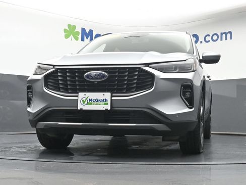 Used 2023 Ford Escape Platinum AWD/4WD image 7