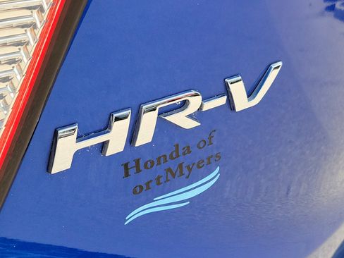 Used 2019 Honda HR-V Sport image 10