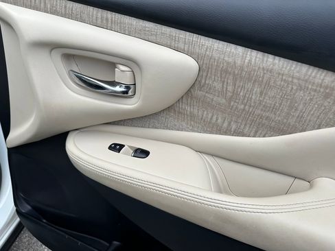 Used 2021 Nissan Murano SL image 44