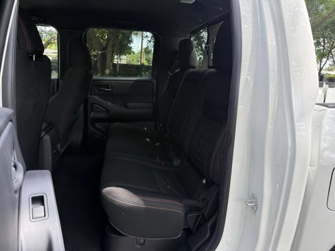 Used 2026 Nissan Frontier PRO-4X AWD/4WD image 31