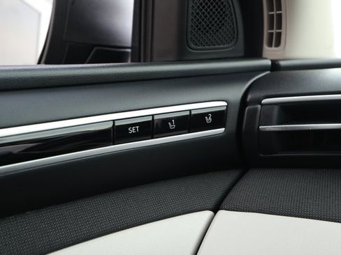 Used 2024 Hyundai Tucson Limited image 23