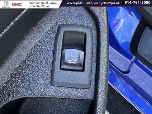 Used 2024 BMW M4 xDrive Competition w/ Executive Package image 21